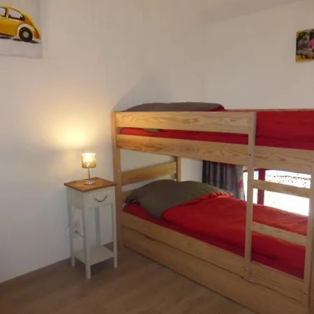 La Grange Vaux Montreuil